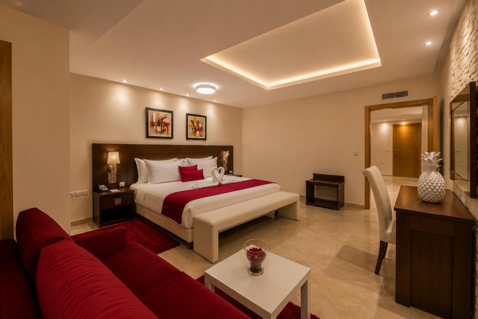 Deluxe Suite,1770033345:JPEG