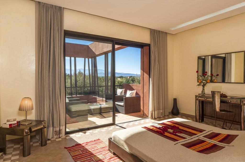 Double Room Atlas