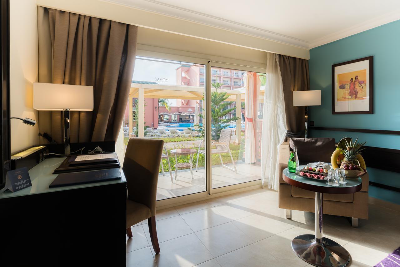 Chambre Lits Jumeaux Prestige - Vue sur Piscine